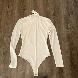 Abercrombie turtleneck body suit NWT never worn